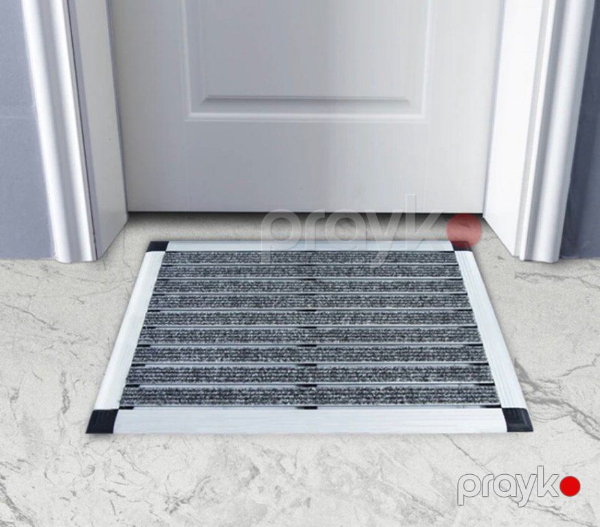 Qapı qabağı xalçalar — Xalılar və xalı yolları, Bakı (2)