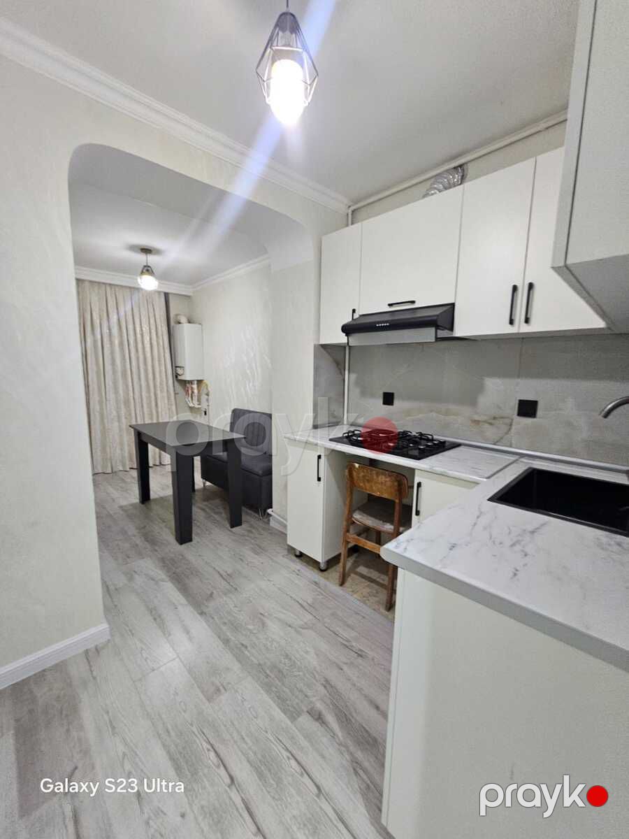 Satılır 2 otaqlı köhnə tikili 55 m² — Mənzil, Bakı (9)
