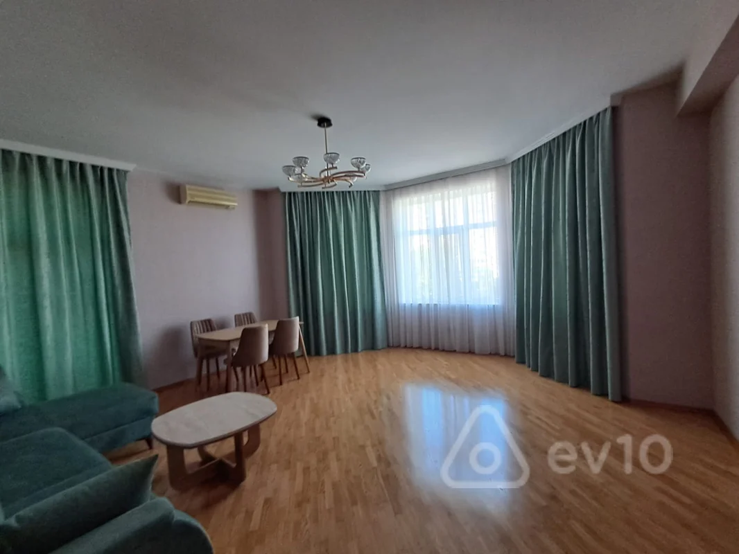 2 otaqlı mənzil, 107 m², Bakuvi st — kirayə — Bakı