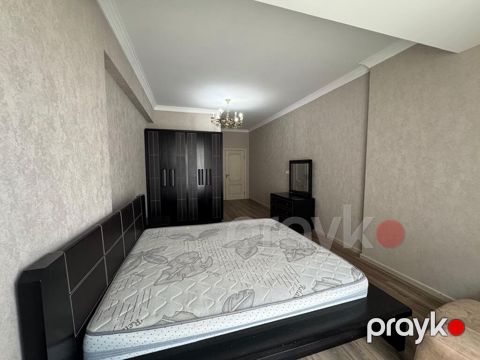 Yataq desti 300 azn, italiya istehsalidir.Xetai 08) SN — Bakı
