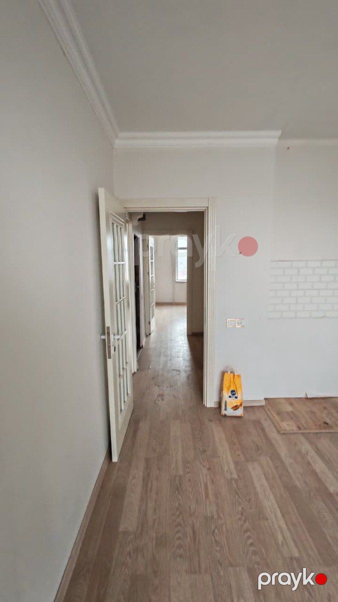 Satılır 2 otaqlı köhnə tikili 55 m² — Mənzil, Bakı (2)
