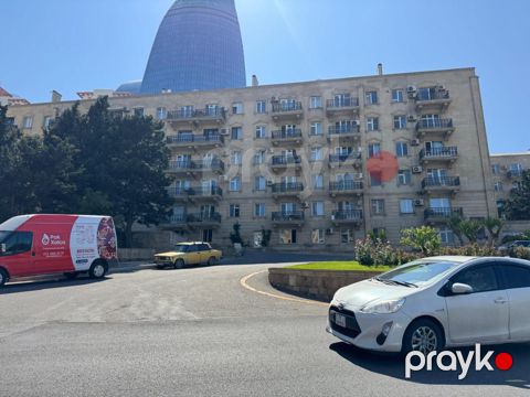 Satılır 4 otaqlı köhnə tikili 140 m² — Bakı