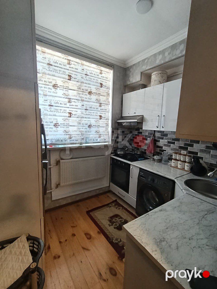 Satılır 1 otaqlı köhnə tikili 40 m² — Mənzil, Bakı (4)