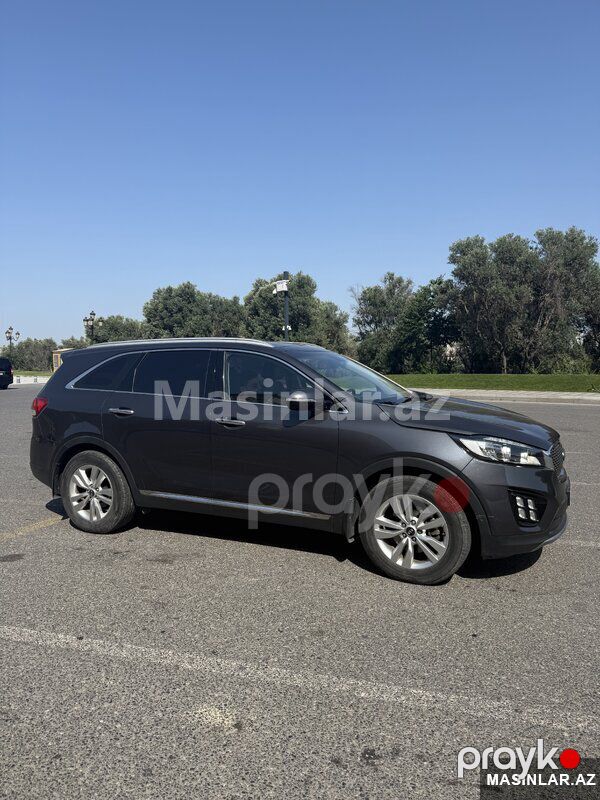 Kia Sorento, 2017 il — Minik avtomobili icarəsi, Bakı (4)