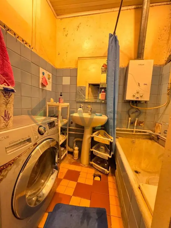 2 otaqlı mənzil Köhnə tikili Satılır, Yasamal qəs., Yasamal, Bakı — Mənzil, Bakı (4)