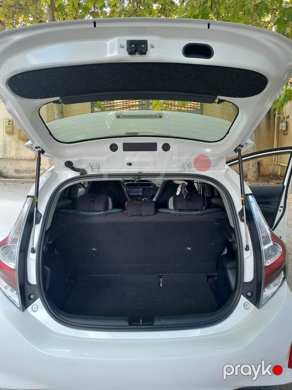 Toyota Aqua, 1.5 L, 0.87 kWh, 2017 il, 134 500 km — Avtomobillər, Bakı (7)