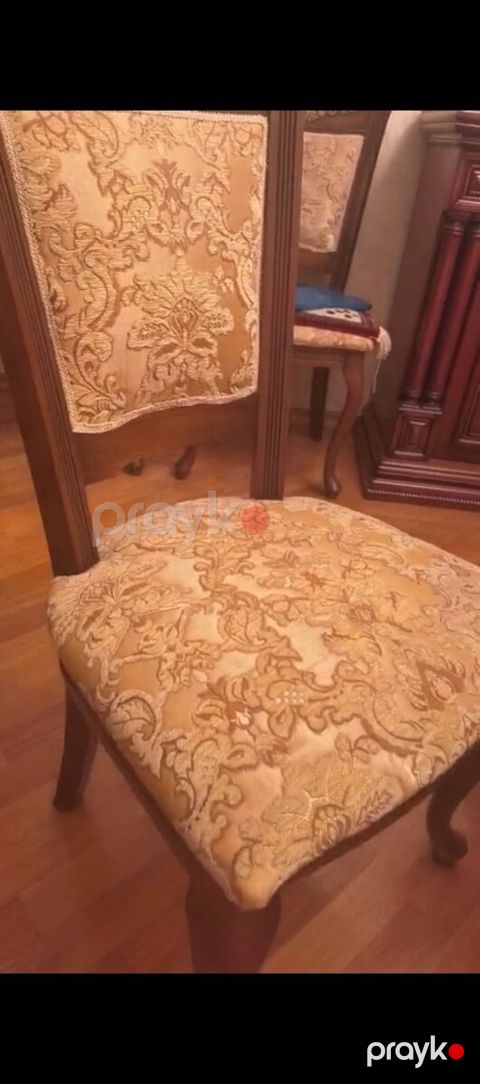 Oturacaqlar — Bakı