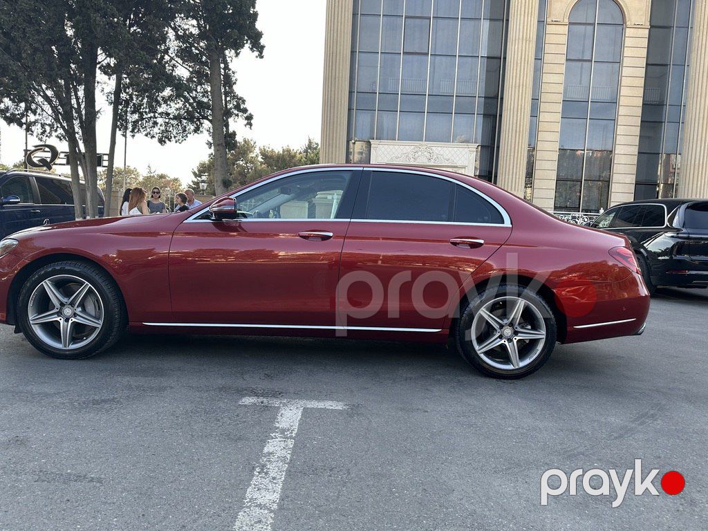 Mercedes E 300, 2.0 L, 2016 il, 107 000 km — Avtomobillər, Bakı (3)