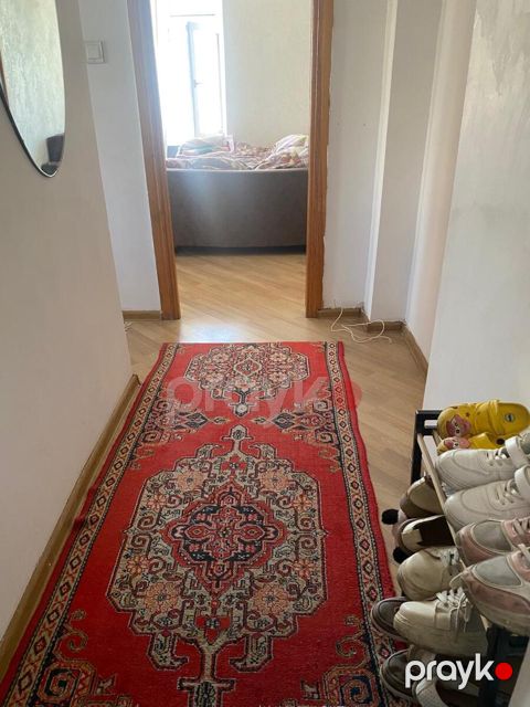 Satılır 1 otaqlı köhnə tikili 40 m² — Bakı