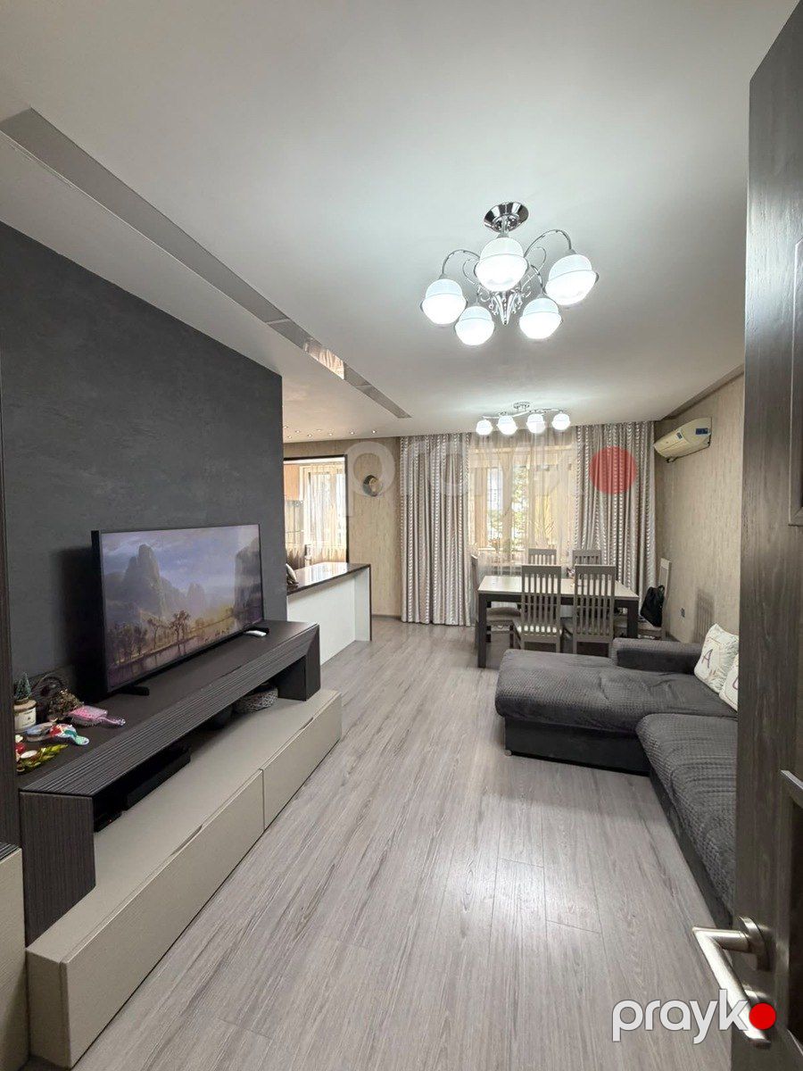 Satılır 3 otaqlı köhnə tikili 90 m² — Mənzil, Bakı (2)