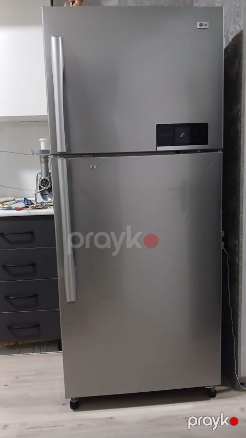 Soyuducu LG Nofroz 500 azn Əla vəziyyətdədir, tam işləkdir heç bir — Bakı