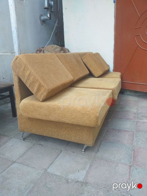 3 nəfərlik yumşaq divan - Künc olmayan klassik düz model — Bakı