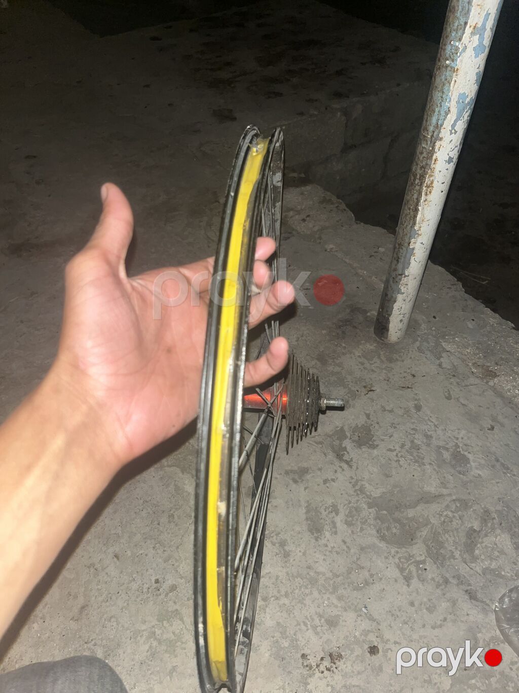 Velosiped arxa disk təkər satılır. - Ölçü: 26" - Arxa təkər üçün — Ehtiyat hissələri və aksesuarlar, Bakı (2)