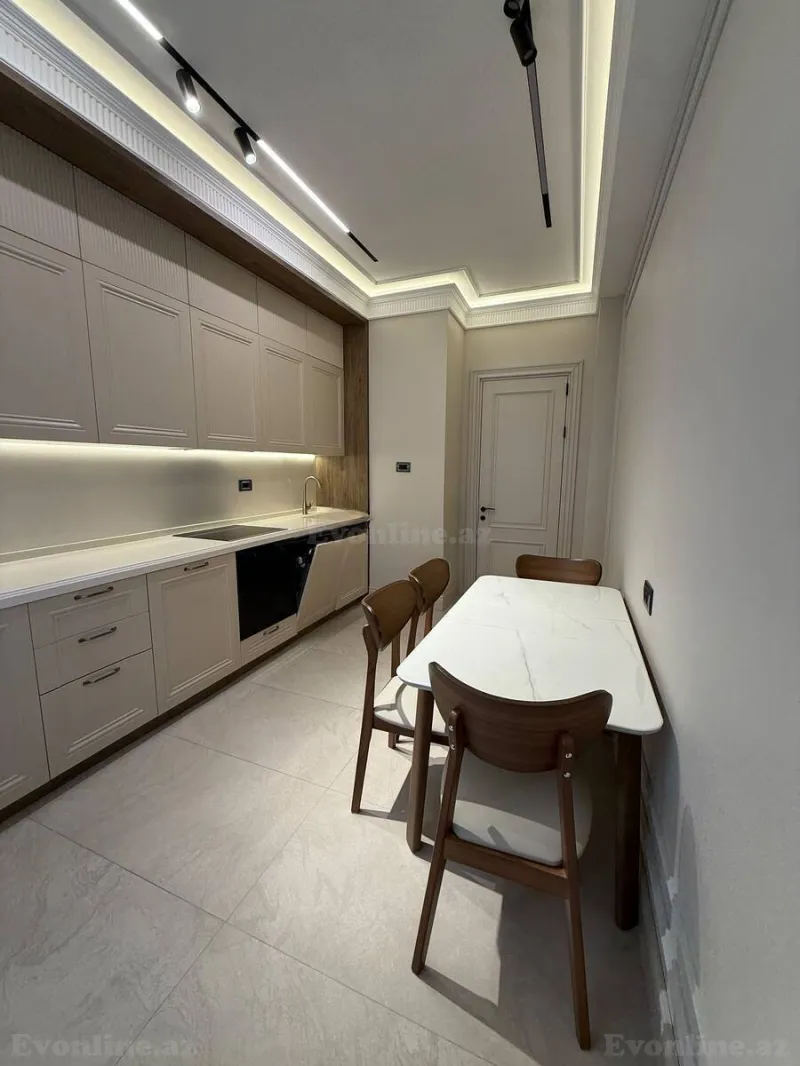 Satılır 3 otaqlı Mənzil Yeni tikili 120 m² Bakı, Yasamal r., Elmlər Akademiyası m — Mənzil, Bakı (5)