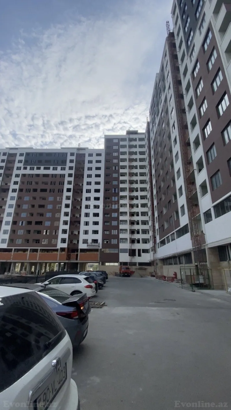 Satılır 3 otaqlı Mənzil Yeni tikili 94 m² Bakı, Nizami r., Neftçilər m., 8-ci kilometr — Bakı