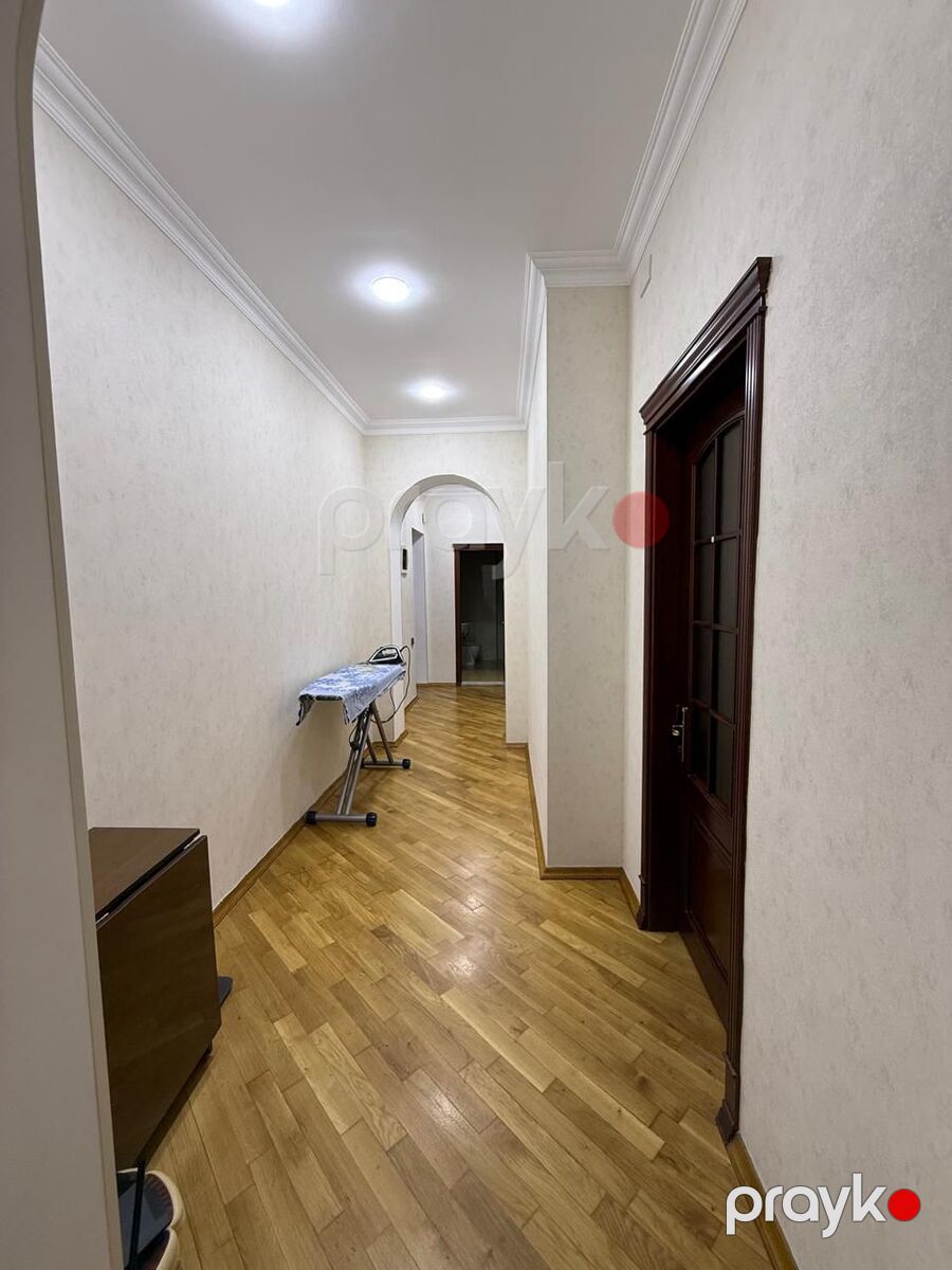 Satılır 3 otaqlı köhnə tikili 127.7 m² — Mənzil, Bakı (3)