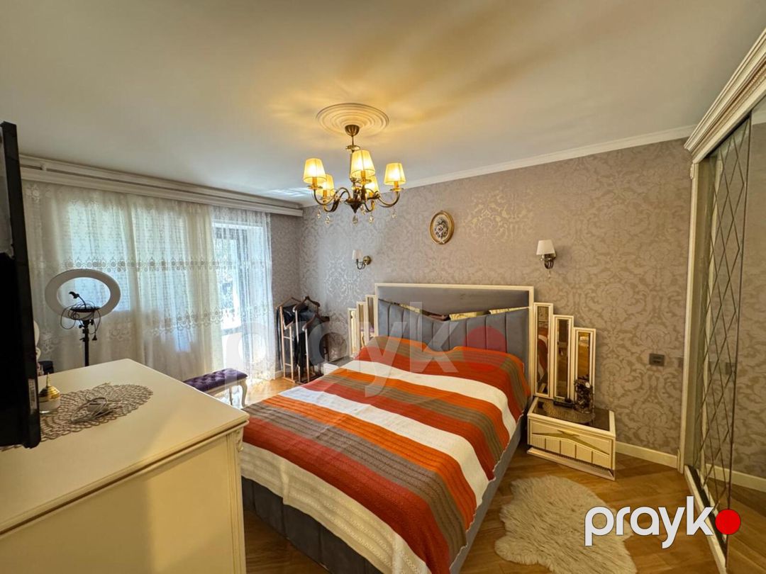Satılır 4 otaqlı köhnə tikili 140 m² — Mənzil, Bakı (5)
