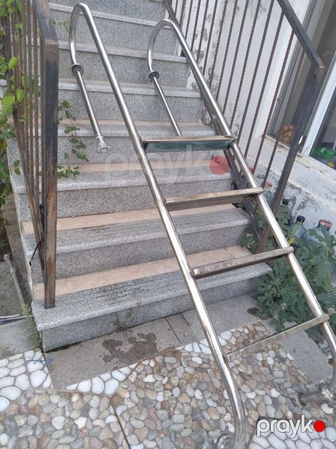 Hovuz üçün nərdivan — Bakı