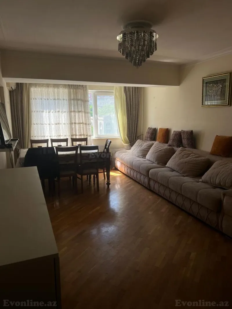 Satılır 3 otaqlı Mənzil Köhnə tikili 80 m² Bakı, Yasamal r — Mənzil, Bakı (7)