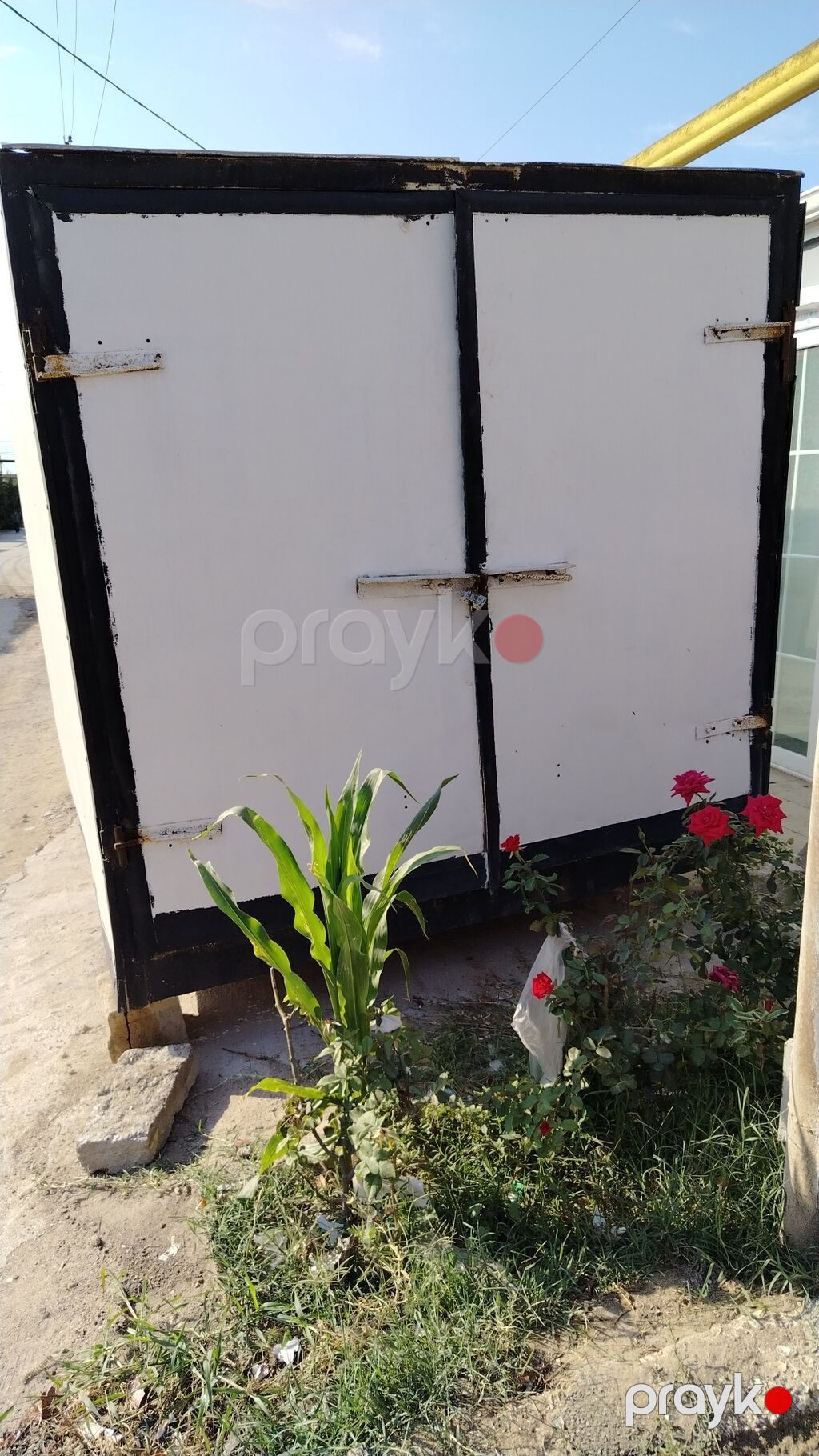 Metal karkaslı, ağ rəngdə sandıq/konteyner - Material: qalın metal — Hazır konstruksiyalar, Digah (3)