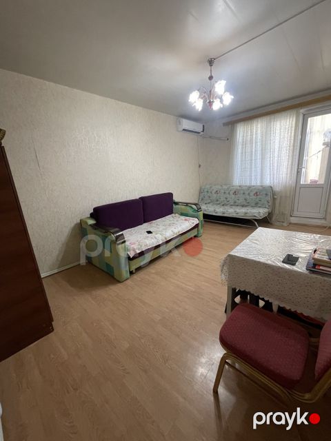 Satılır 1 otaqlı köhnə tikili 35 m² — Bakı
