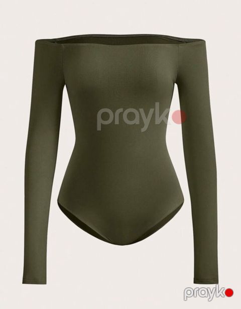 Zeytun-yaşıl rəngdə, çiyinləri açıq (off-shoulder) qadın bodisi — Bakı