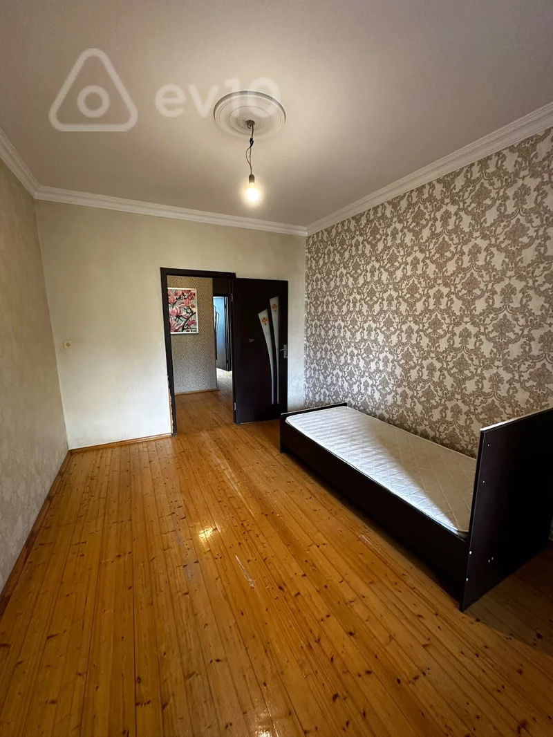 2 otaqlı mənzil, 65 m², Yeni Yasamal Osmanlı hamamının yanı — Bakı