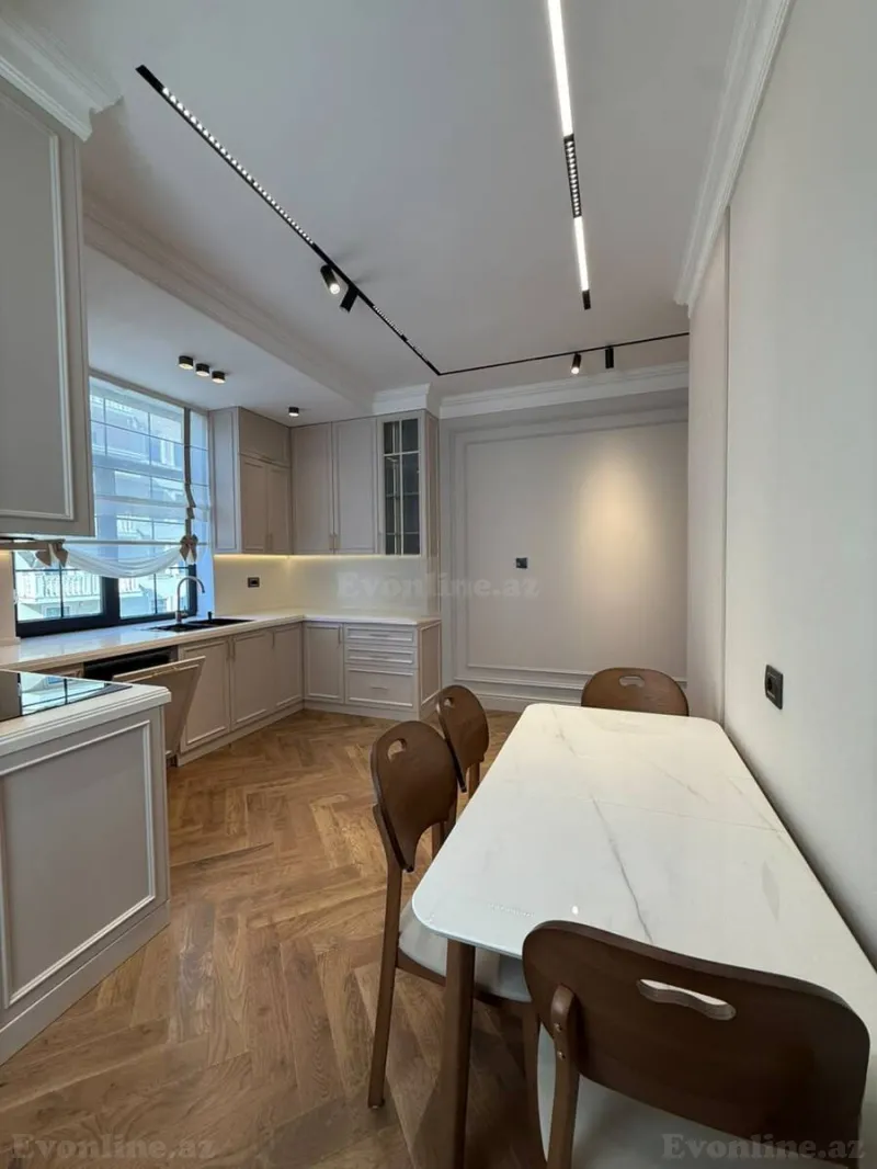 Satılır 4 otaqlı Mənzil Yeni tikili 165 m² Bakı, Yasamal r., Elmlər Akademiyası m — Mənzil, Bakı (6)