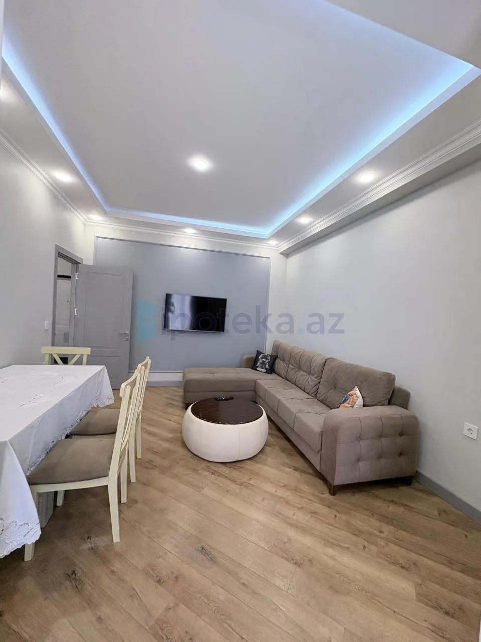 Satılır: 2 Otaq, Yeni tikili, Binəqədi r., 7-ci mkr q., 64.00 m² — Bakı