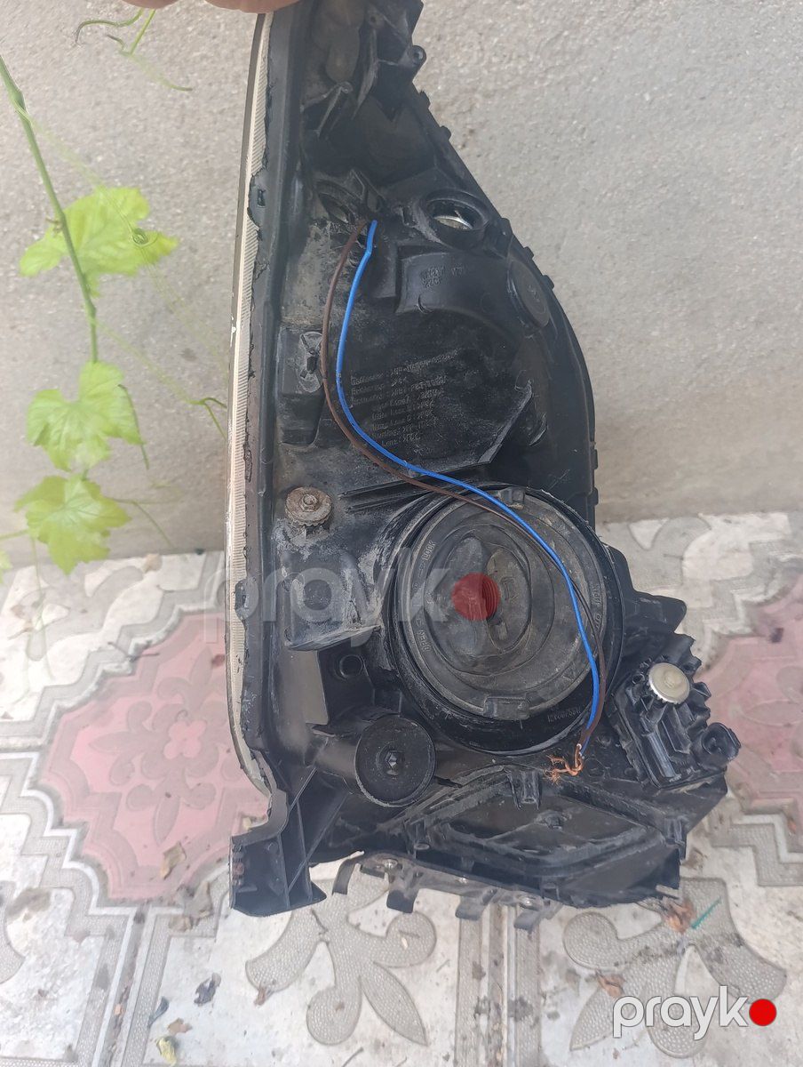 Toyota Prius farası — Ehtiyat hissələri və aksesuarlar, Bakı (6)
