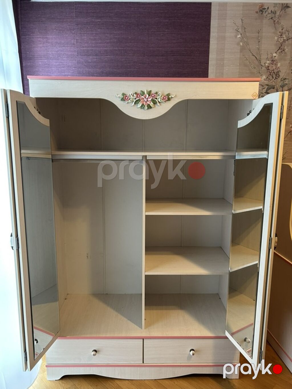 Qız üçün, İşlənmiş — Uşaq mebeli dəstləri, Bakı (2)