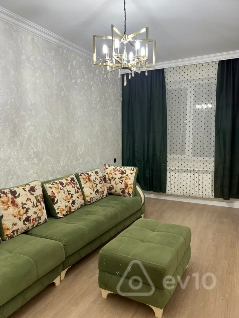 2 otaqlı mənzil, 78 m², Qaraçuxur qəsəbəsi — kirayə — Bakı