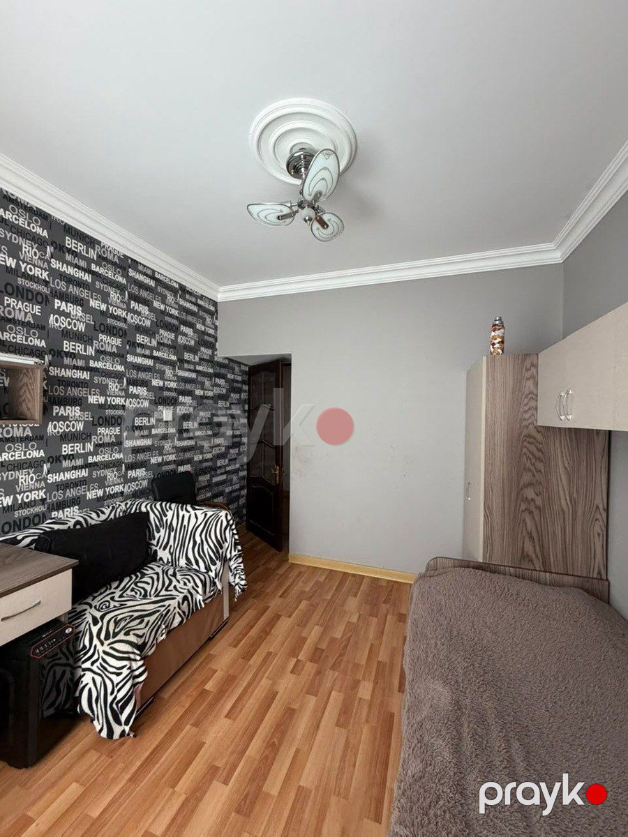 Satılır 5 otaqlı köhnə tikili 120 m² — Mənzil, Bakı (8)