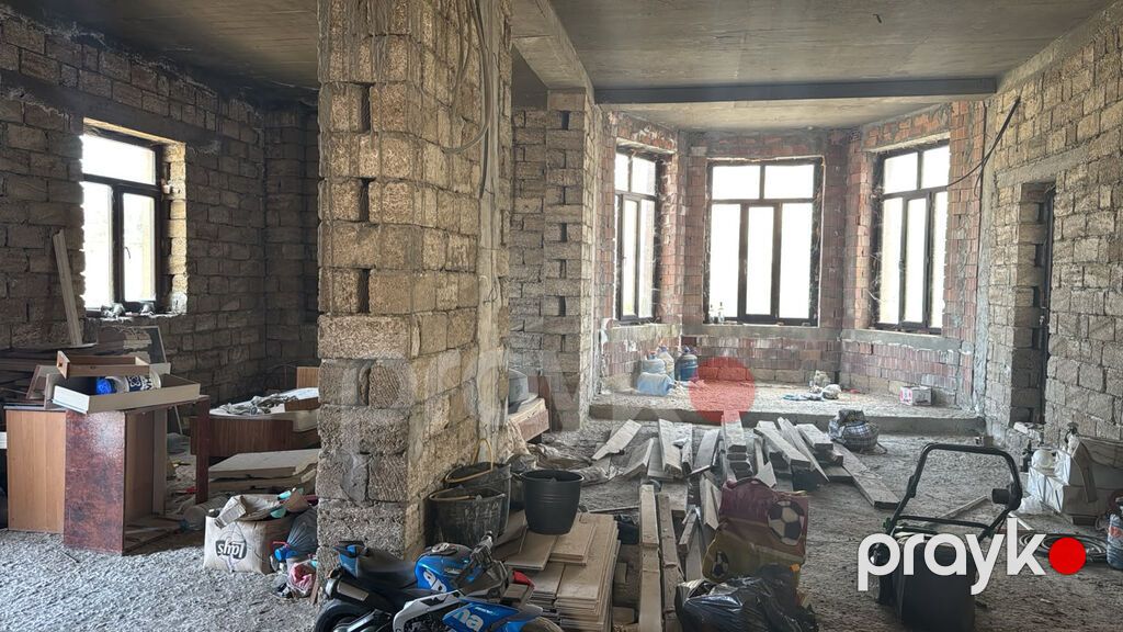 9 otaq, 350 kv. m, Kredit yoxdur, Təmirsiz — Ev, villa, Bakı (3)