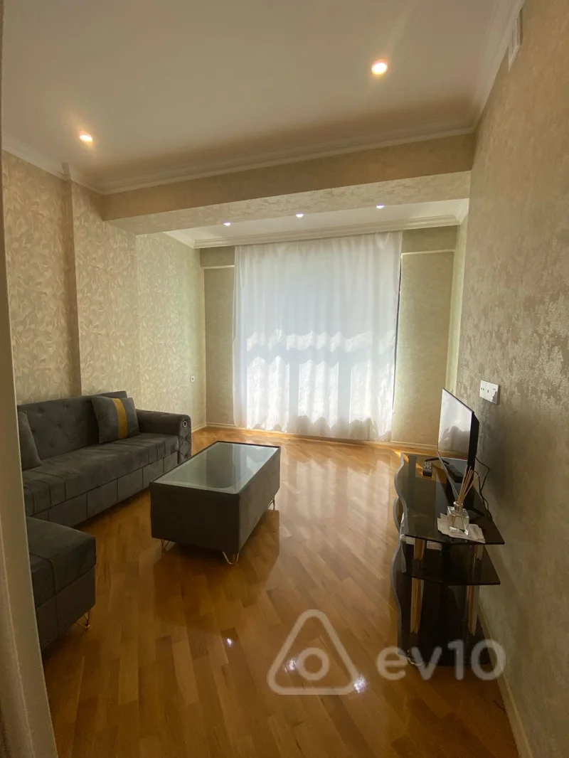 3 otaqlı mənzil, 70 m², Sergey Sanyuşkin küçəsi — kirayə — Mənzil, Bakı (8)