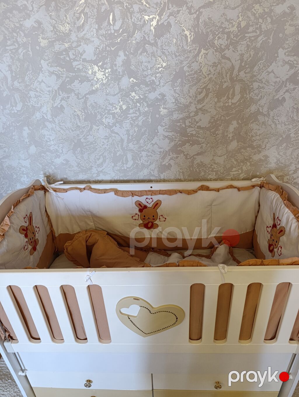 Oğlan və qız üçün, İşlənmiş, Dördbucaq, Beşik, Matras ilə, Yellənmə mexanizmsiz — Bəşikləri, Bakı (8)