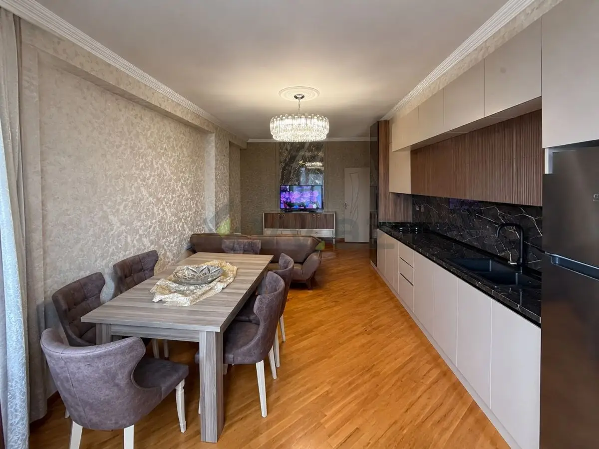 3 otaqlı mənzil Yeni tikili Satılır, Montin qəs., Nərimanov, Bakı — Grup — Apartment