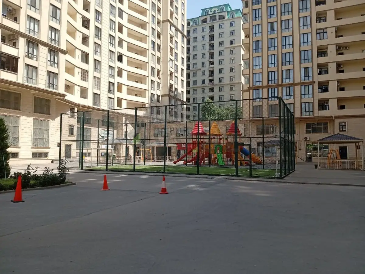 3 otaqlı mənzil Yeni tikili Kirayə, Montin qəs., Nərimanov, Bakı — Fərid Dadaşov — Kvartira