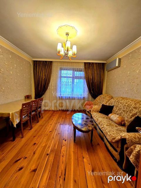 Satılır 4 otaqlı Bina evi menzil (Köhnə tikili), 90 m², Nizami rayonu — Bakı