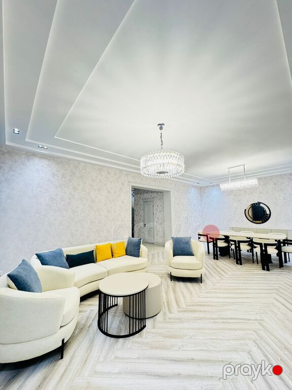 Satılır 4 otaqlı həyət evi/bağ evi 200 m² — Ev, villa, Bakı (10)