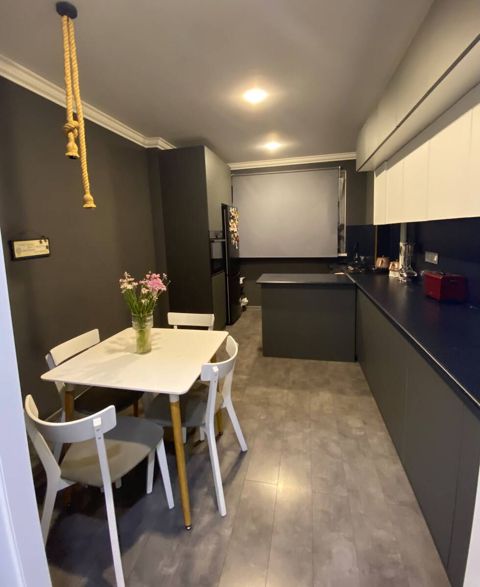 Satılır 3 otaqlı köhnə tikili 85 m² — Bakı