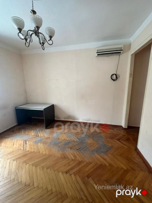 Satılır 3 otaqlı Bina evi menzil (Köhnə tikili), 83 m², Yasamal rayonu — Mənzil, Bakı (10)