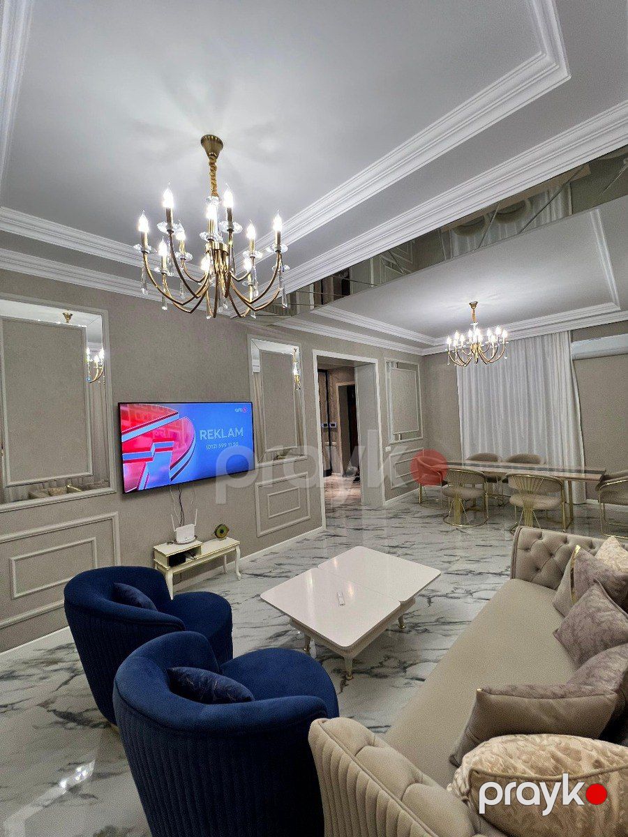 Satılır 6 otaqlı həyət evi/bağ evi 400 m² — Ev, villa, Bakı (5)