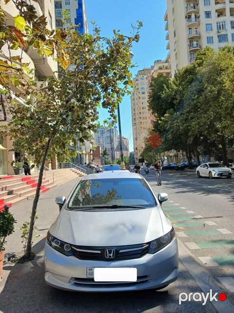 Honda Civic, 1.5 L, 0.64 kWh, 2012 il, 400 000 km — Bakı