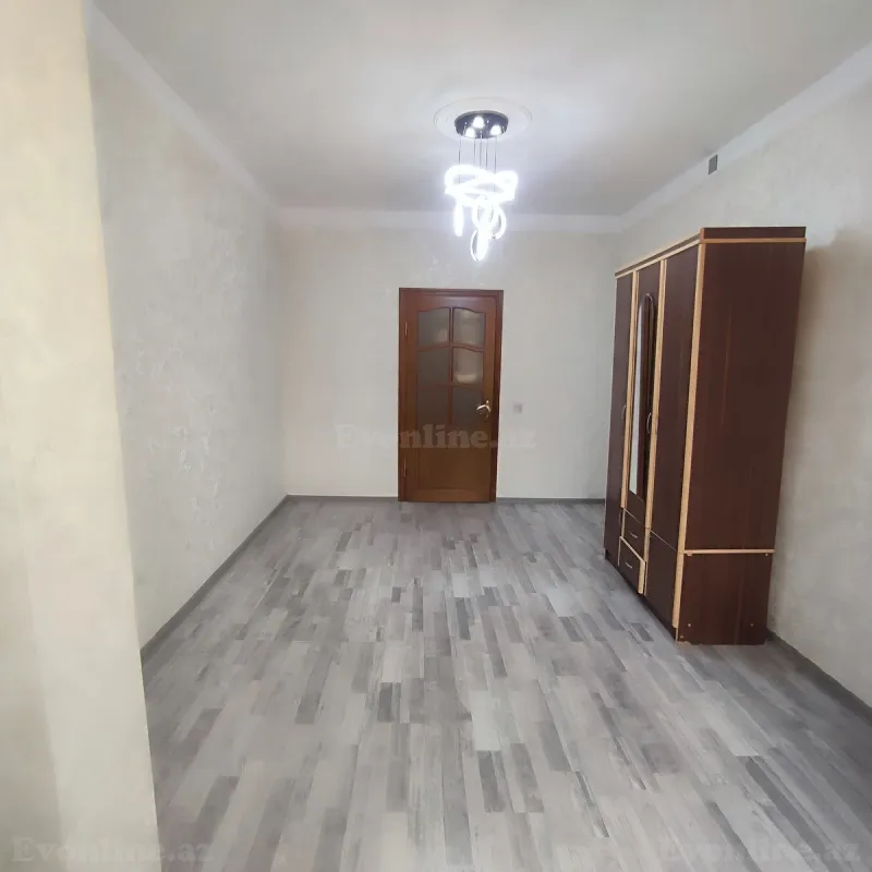 Satılır 2 otaqlı Mənzil Köhnə tikili 70 m² Bakı, Nizami r., Neftçilər m., 8-ci kilometr — Mənzil, Bakı (6)