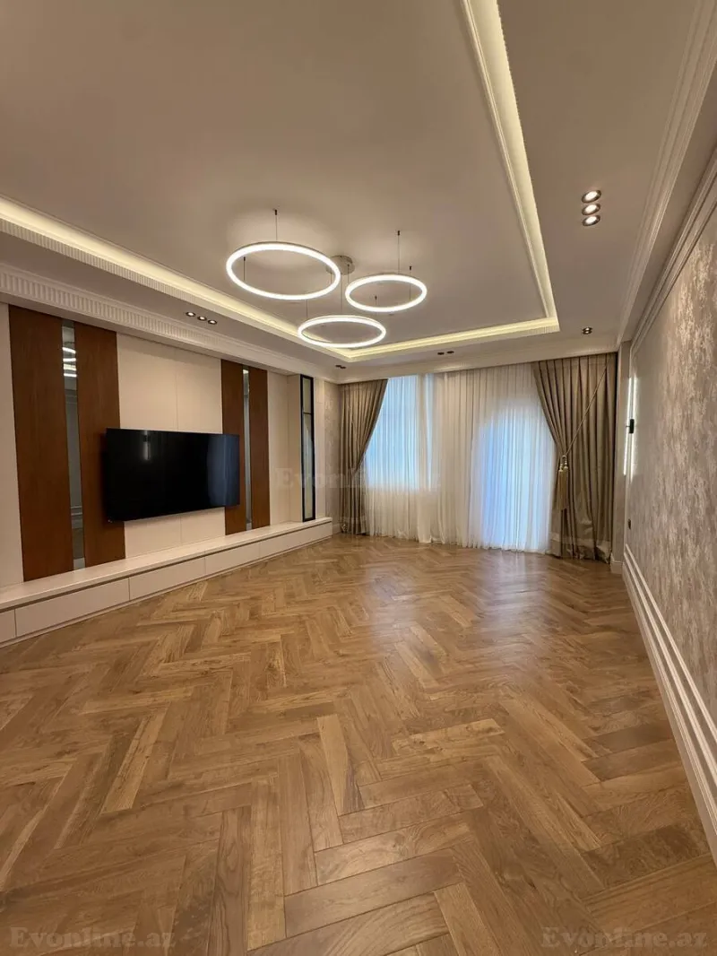 Satılır 4 otaqlı Mənzil Yeni tikili 185 m² Bakı, Yasamal r., Elmlər Akademiyası m — Bakı