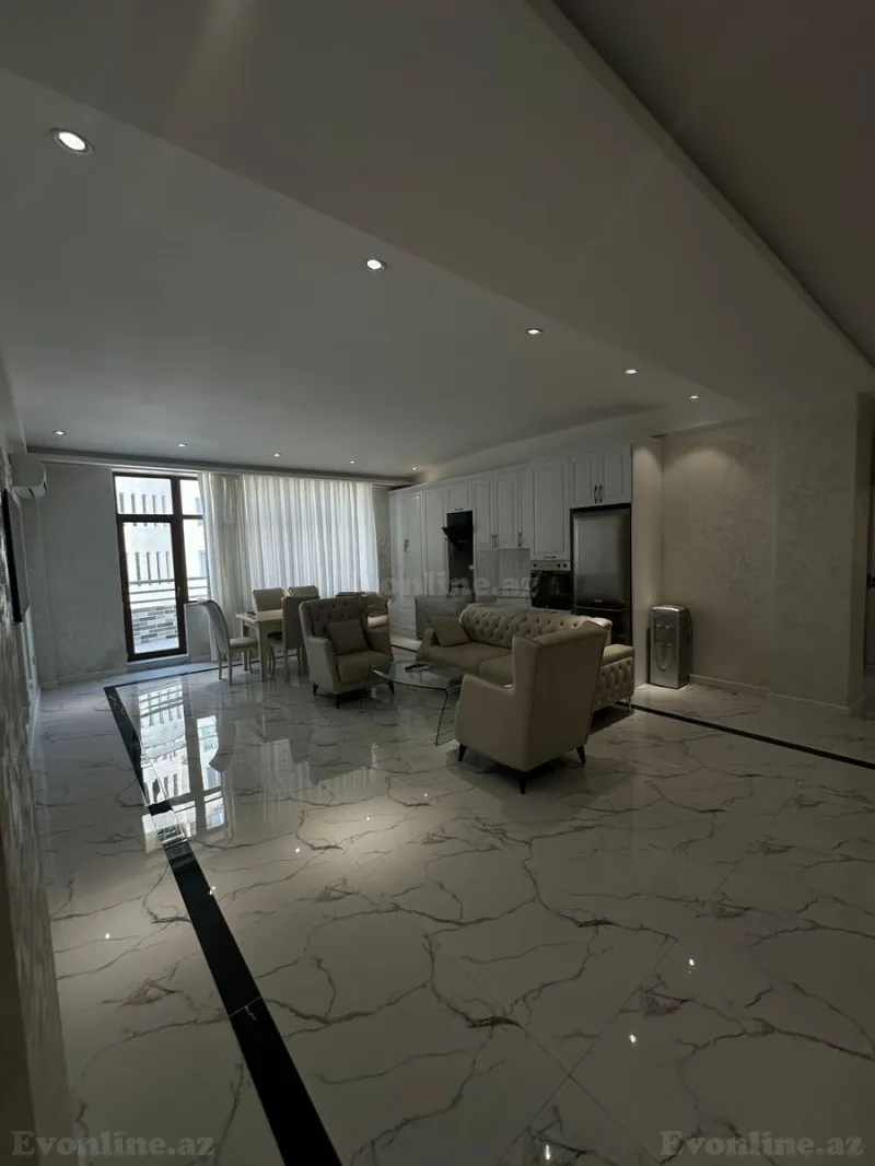 Kirayə verilir 5 otaqlı Mənzil Yeni tikili 245 m² Bakı, Nəsimi r — Bakı