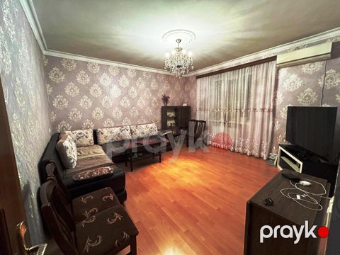 Satılır 3 otaqlı köhnə tikili 83 m² — Bakı