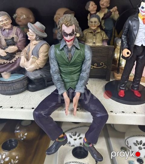 Joker temalı fiqur kolleksiyası - Mövzu: məşhur komiks/vil(l)ain — Bakı