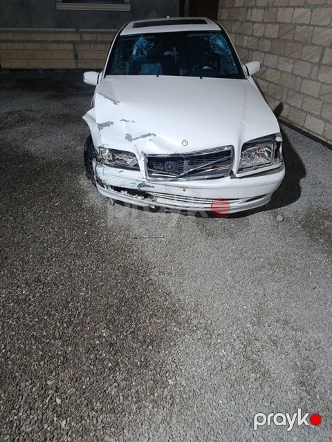 Mercedes C 230, 2.3 L, 2000 il, 200 000 km — Ağdaş
